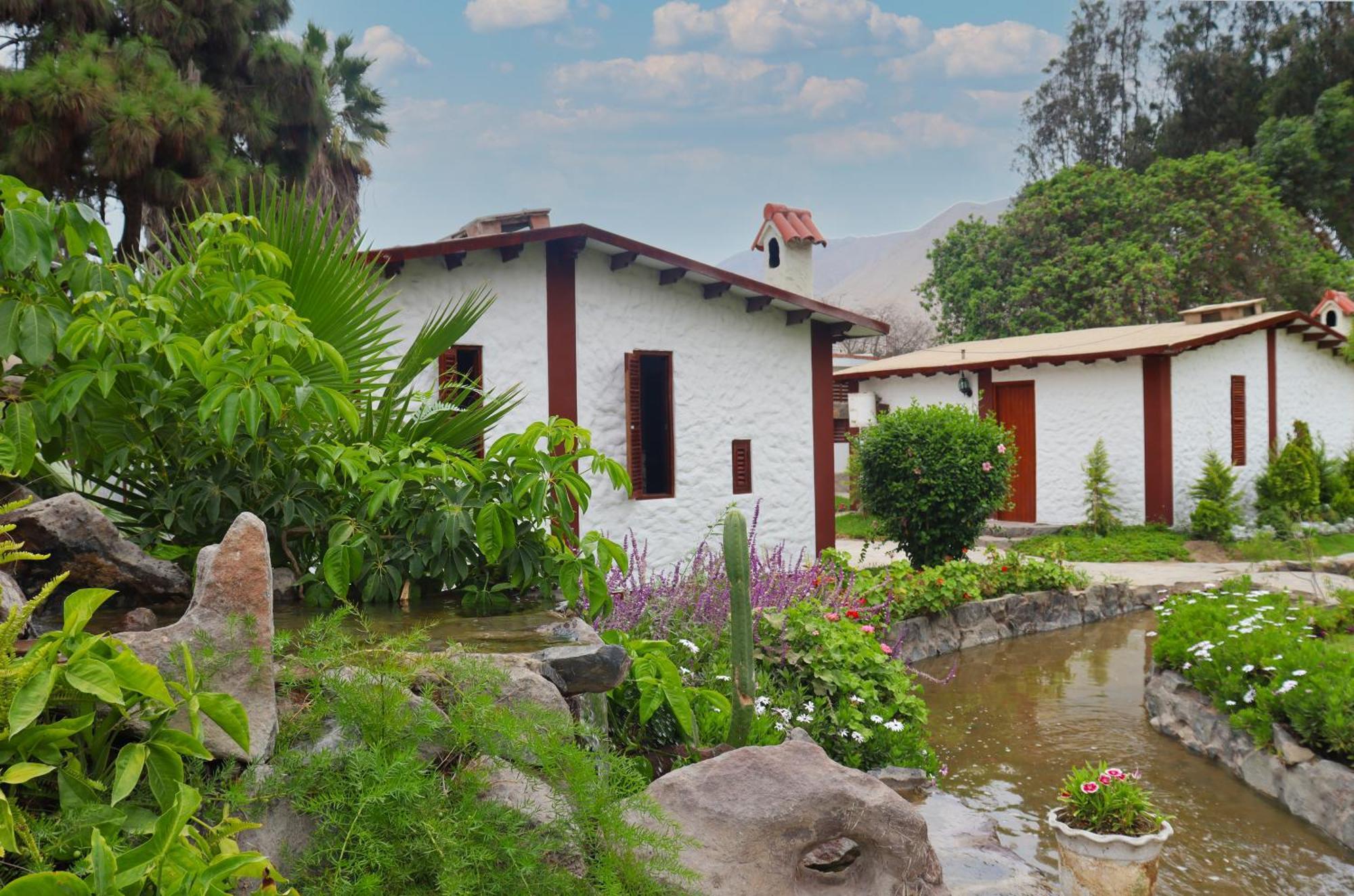 Los Andes - Restaurant & Bungalows Cieneguilla Exterior photo