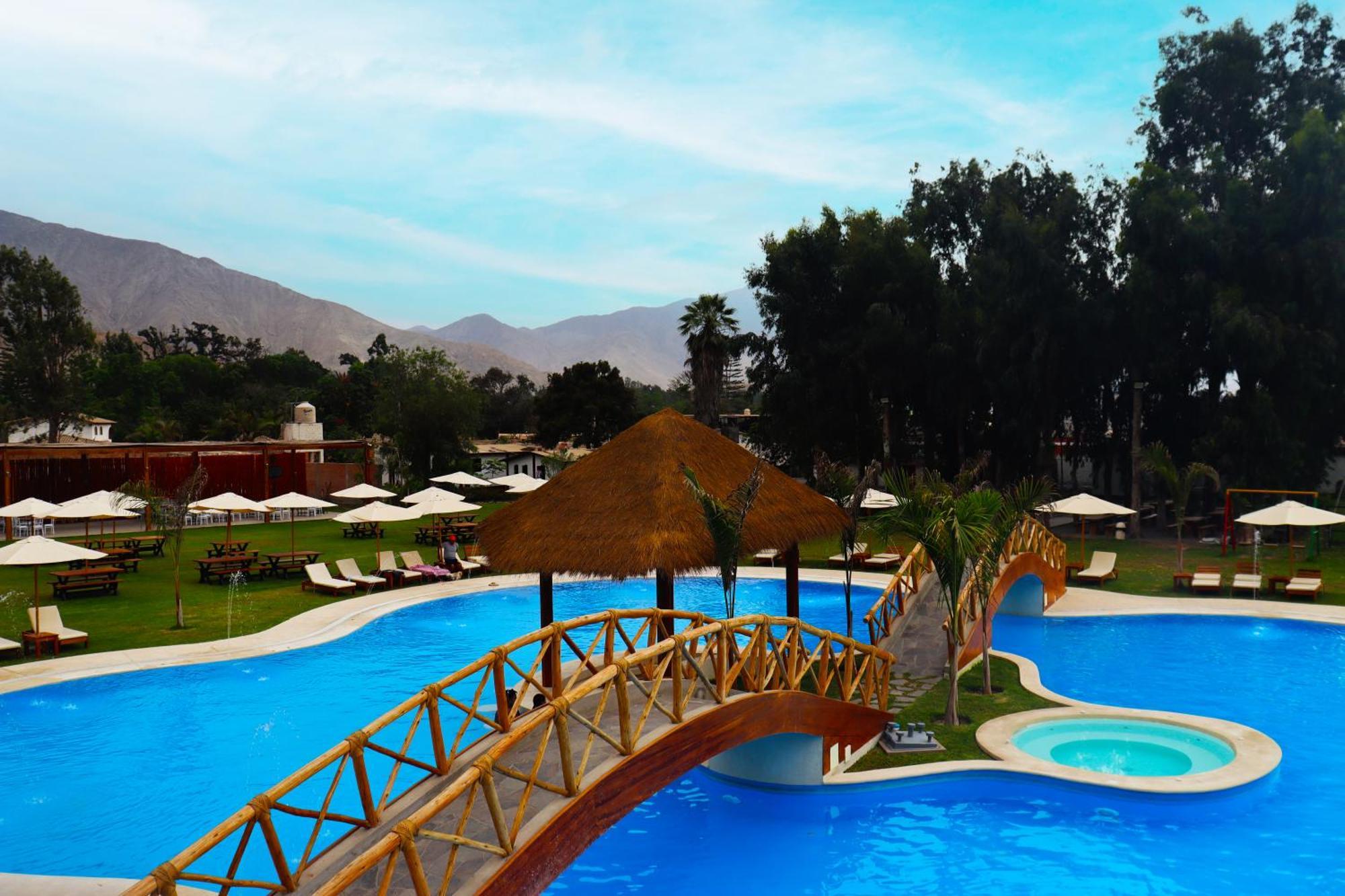 Los Andes - Restaurant & Bungalows Cieneguilla Exterior photo