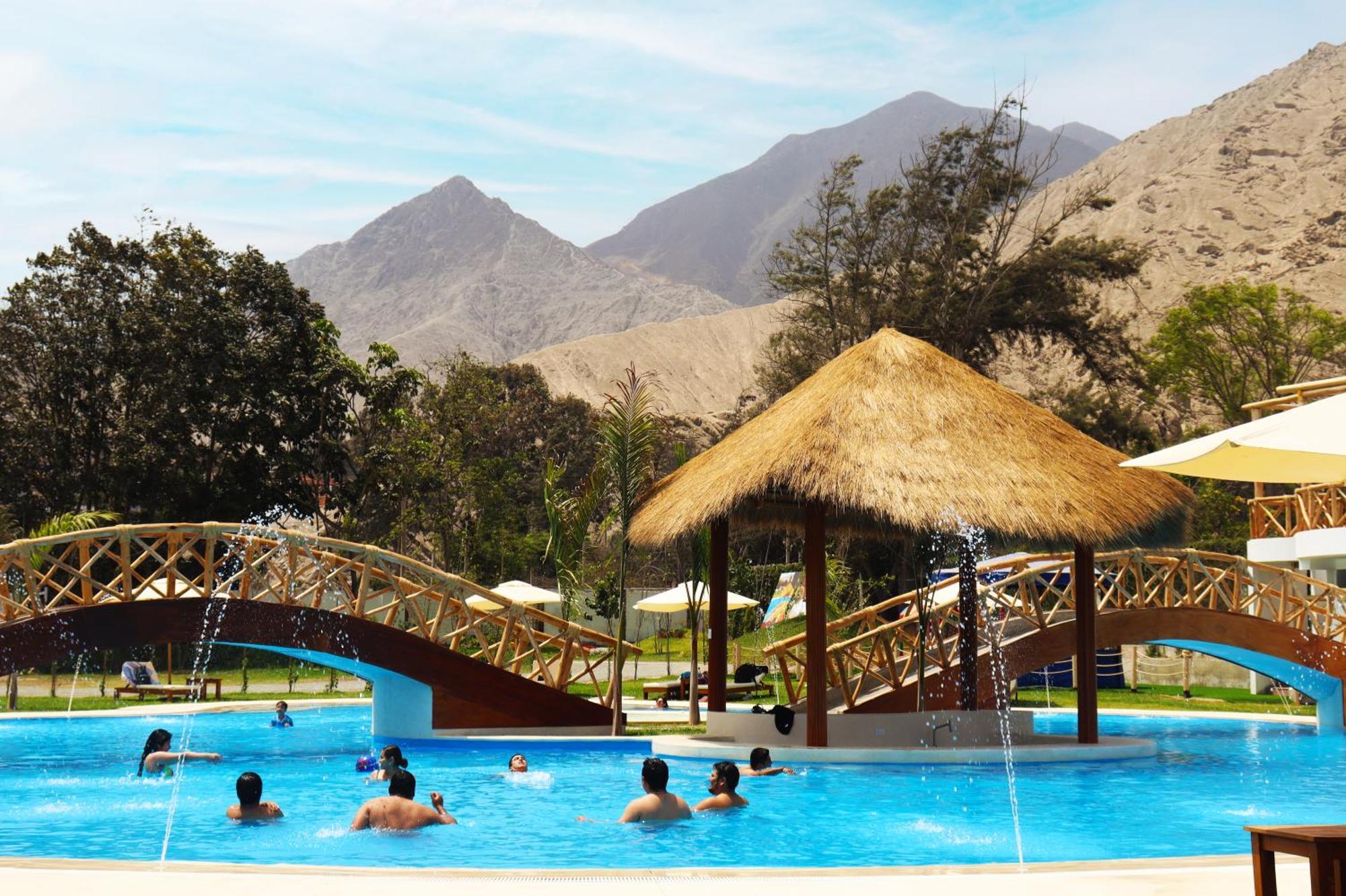Los Andes - Restaurant & Bungalows Cieneguilla Exterior photo